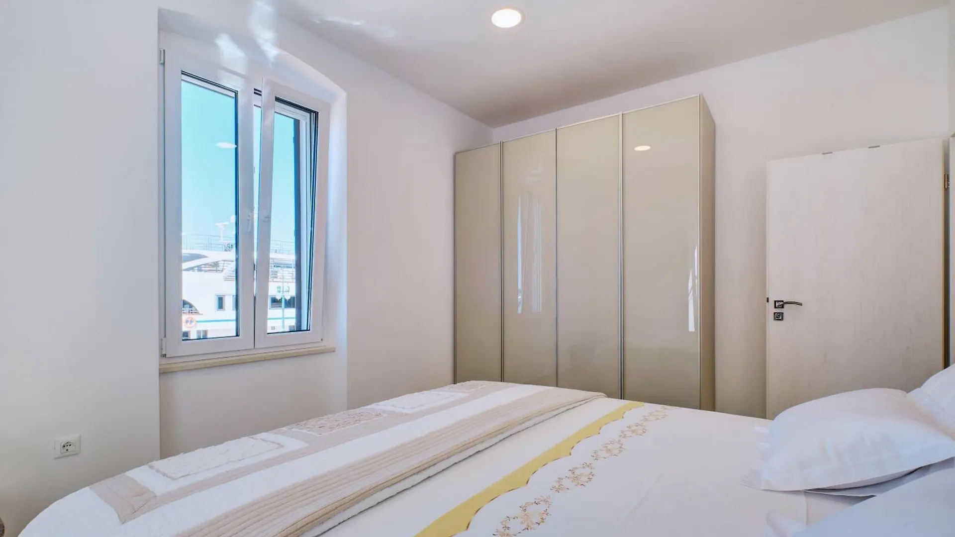 Apartman Regina 0*, Mali Losinj